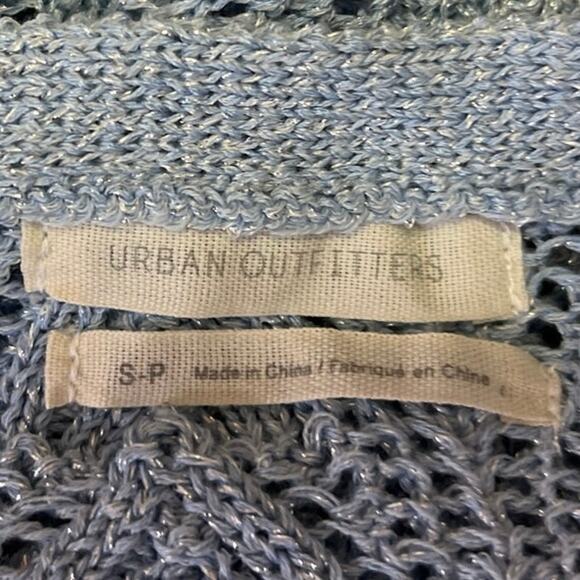Urban Outfitters Blue Metallic Knit Long Sleeve Button Up Cardigan Sweater Top S - Picture 3 of 4